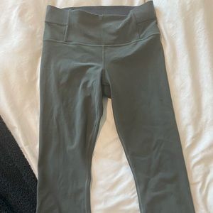 Athleta powervita crop green leggings